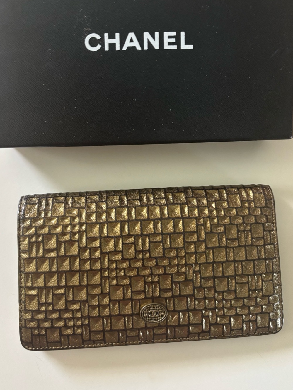 CHANEL Metallic Bronze Mosaic Tile Texture Wallet w/ Box & Crossbody Chain RARE - Picture 10 of 17